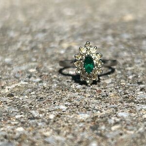 Emerald Green Ring Size 7